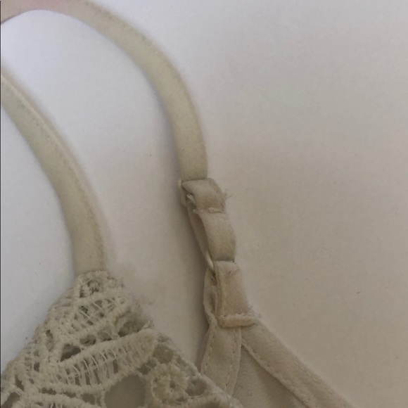 LUSH lace top - Picture 3 of 5